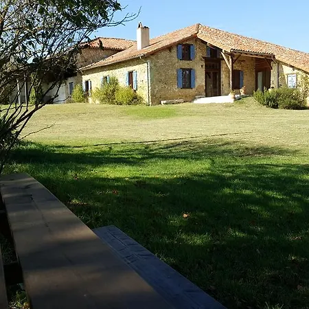Villa Picanas *