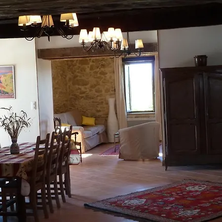 Villa Picanas Boussan